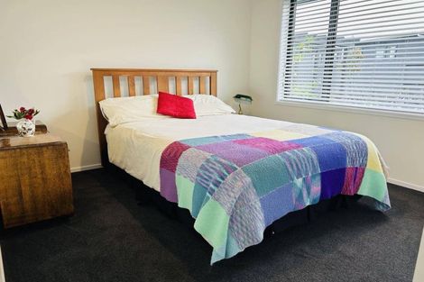 Photo of property in 20 Dee Street, Otane, 4202