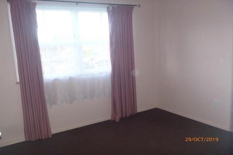 Photo of property in 63 Reynella Drive, Massey, Auckland, 0614