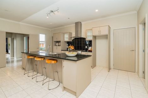 Photo of property in 21 Langdale Court, Huntington, Hamilton, 3210