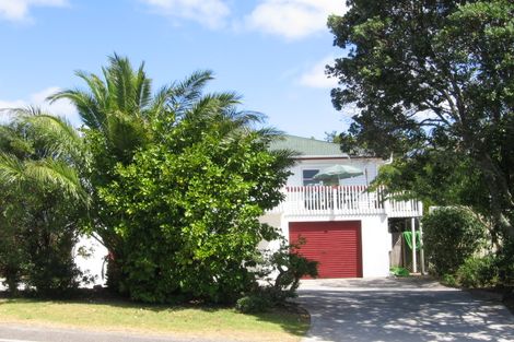 Photo of property in 128 Rangatira Road, Beach Haven, Auckland, 0626