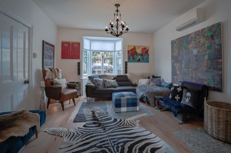 Photo of property in 40 Dublin Street, Lyttelton, 8082