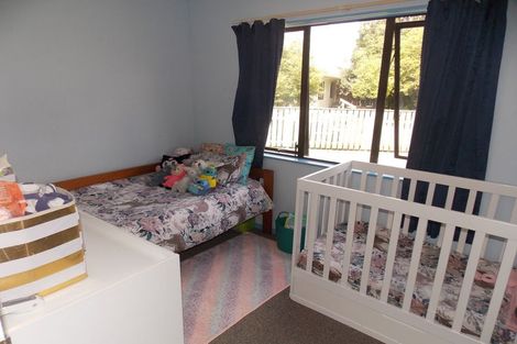 Photo of property in 83 Geraldine Crescent, Cloverlea, Palmerston North, 4412