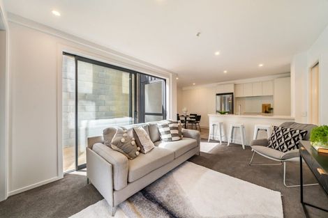 Photo of property in 5 Garfield Street, Brooklyn, Wellington, 6021