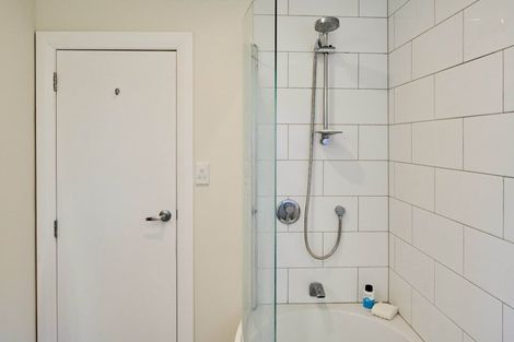 Photo of property in 6 York Street, Moera, Lower Hutt, 5010