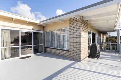 Photo of property in 3a Montana Place, Merrilands, New Plymouth, 4312