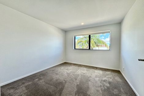 Photo of property in 30c Mack Place, Red Hill, Papakura, 2110
