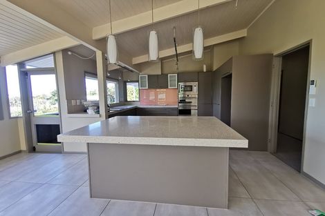 Photo of property in 9 Chevron Place, Castor Bay, Auckland, 0620