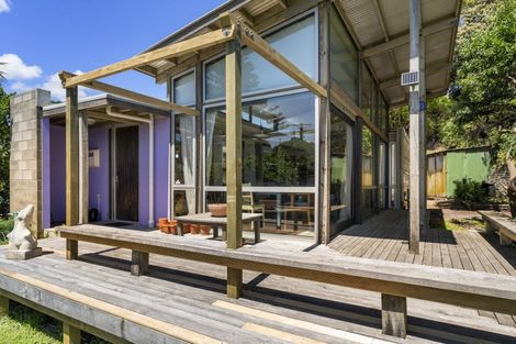 Photo of property in 4 Tangahoe Street, Paekakariki, 5034