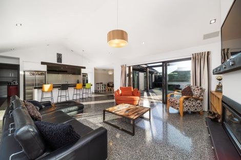 Photo of property in 4 Jacks Point Rise, Jacks Point, Queenstown, 9371