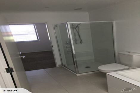 Photo of property in 4 Torea Tai Road, Hobsonville, Auckland, 0616