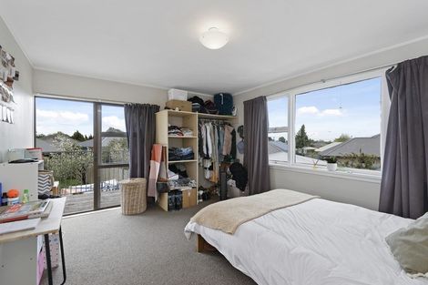 Photo of property in 56 Middlepark Road, Sockburn, Christchurch, 8042