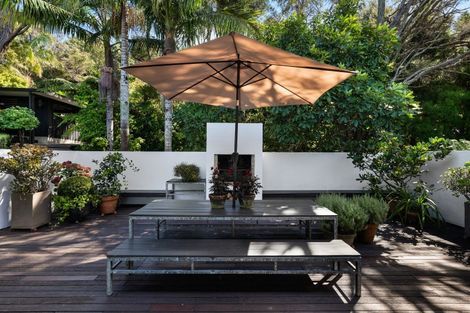 Photo of property in 730a South Titirangi Road, Titirangi, Auckland, 0604