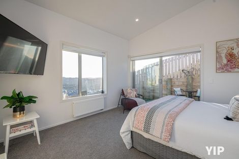 Photo of property in 93 Cedarwood Street, Woodridge, Wellington, 6037