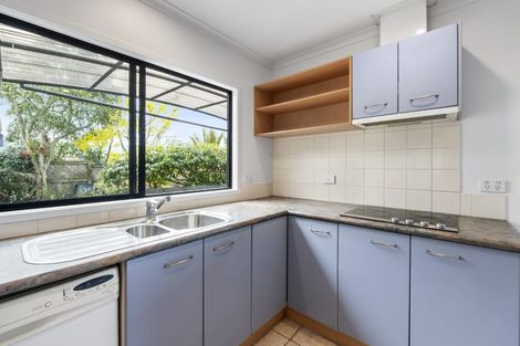 Photo of property in 6 Rush Creek Drive, Westgate, Auckland, 0614