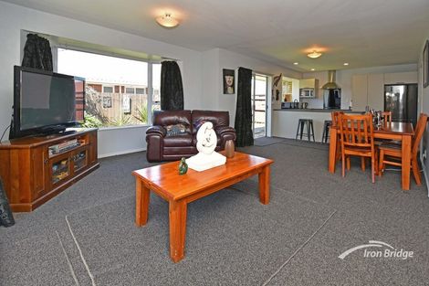 Photo of property in 2/65 Tyrone Street, Belfast, Christchurch, 8051