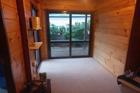 Photo of property in 19a Miromiro Road, Normandale, Lower Hutt, 5010