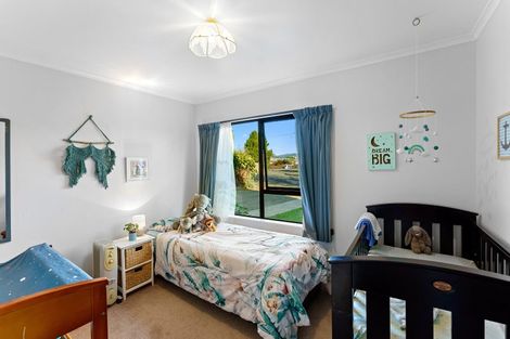 Photo of property in 56 Te Manuao Road, Otaki, 5512