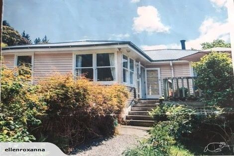 Photo of property in 82 Martindales Road, Heathcote Valley, Christchurch, 8022