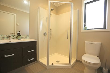 Photo of property in 64 Dalmore Way, Acacia Bay, Taupo, 3385