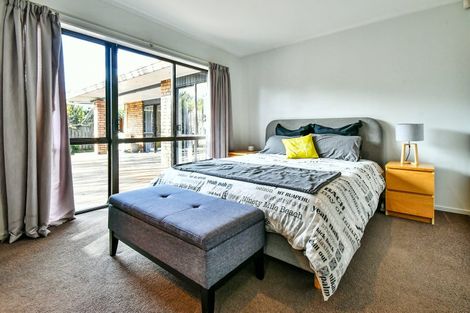 Photo of property in 26 Lorelei Place, Opaheke, Papakura, 2113