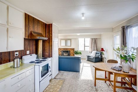 Photo of property in 22 Chester Street, Taradale, Napier, 4112