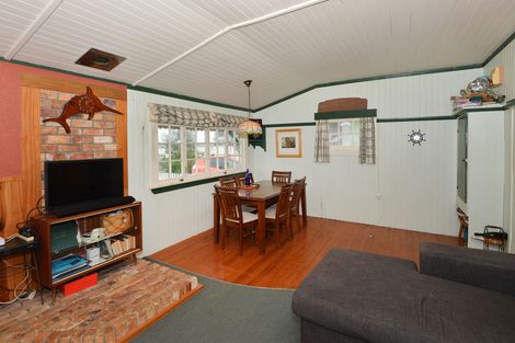 Photo of property in 1995 Ngunguru Road, Ngunguru, Whangarei, 0173