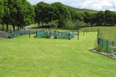 Photo of property in 498 Hinemoa Valley Road, Kaitawa, Pahiatua, 4981