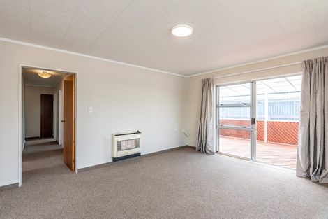 Photo of property in 50c Winchester Street, Levin, 5510