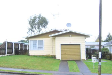 Photo of property in 1b Bedford Place, Tokoroa, 3420