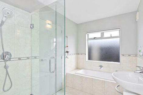 Photo of property in 13 Oriental Parade, Papamoa Beach, Papamoa, 3118