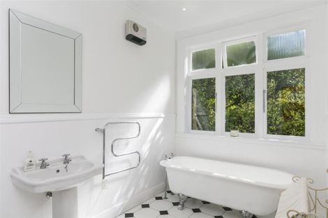 Photo of property in 26 Weld Street, Wadestown, Wellington, 6012