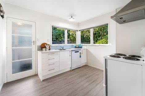Photo of property in 2/53 Richards Avenue, Forrest Hill, Auckland, 0620