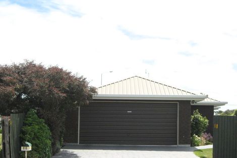 Photo of property in 28 Cuffs Road, Wainoni, Christchurch, 8061