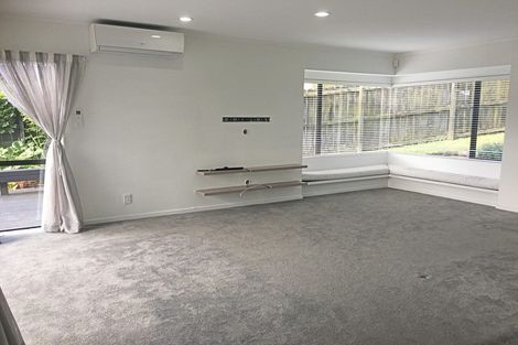 Photo of property in 62 Golfland Drive, Golflands, Auckland, 2013