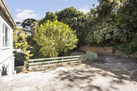 Photo of property in 74 Sar Street, Wadestown, Wellington, 6012