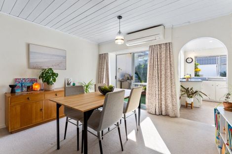 Photo of property in 76b The Circle, Manly, Whangaparaoa, 0930