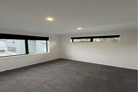 Photo of property in 6c Jern Place, Eastern Beach, Auckland, 2012