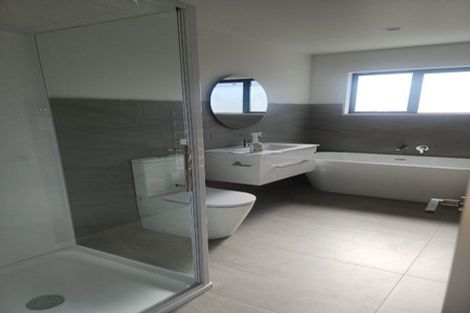 Photo of property in 2 Ellmers Street, Woodend, 7610