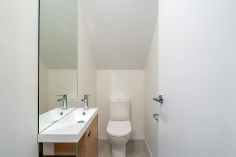 Photo of property in 5 Oyster Drive, Whenuapai, Auckland, 0618