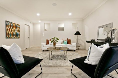 Photo of property in 18 Cassidy Drive, Orewa, 0931