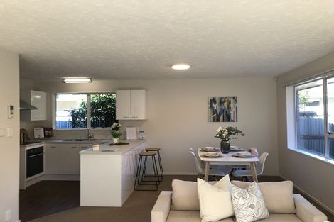 Photo of property in 2/46 Division Street, Riccarton, Christchurch, 8041