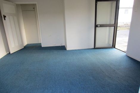 Photo of property in 3/8 West Street, Papakura, 2110