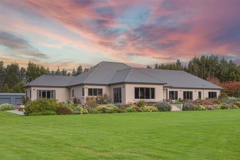 Photo of property in 41 Arcadia Place, Seaward Bush, Invercargill, 9812