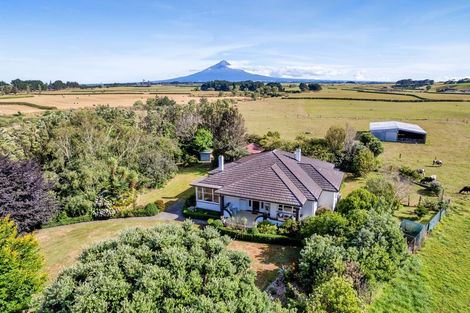 Photo of property in 1170a South Road, Manaia, 4678