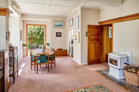 Photo of property in 83 Oroua Street, Eastbourne, Lower Hutt, 5013