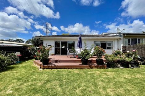 Photo of property in 2/24 Bedford Street, Te Atatu South, Auckland, 0610
