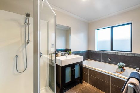 Photo of property in 18 Trusham Court, Paraparaumu, 5032