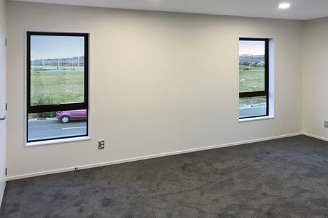 Photo of property in 19 Hakinakina Drive, Flat Bush, Auckland, 2019