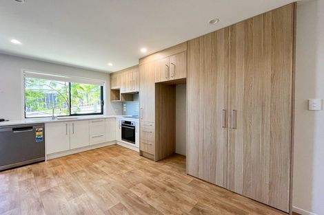 Photo of property in 29 Tima Lane, Mangere Bridge, Auckland, 2022