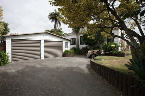 Photo of property in 10 Weld Street, Cambridge, 3434